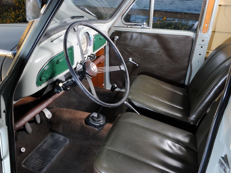 Интерьер Morris Minor 1000 Van 1959 года  (US) (фото 4 из 5)
